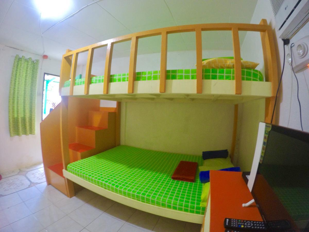 The Biggies Inn Oslob Esterno foto
