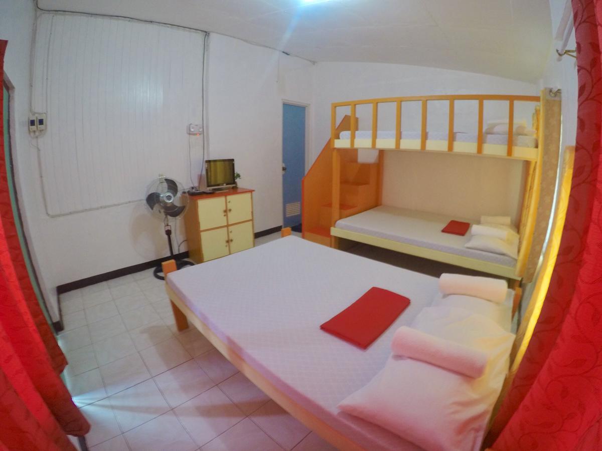 The Biggies Inn Oslob Esterno foto